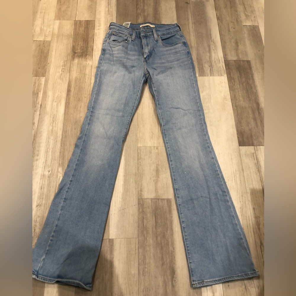 Jean women used only twice